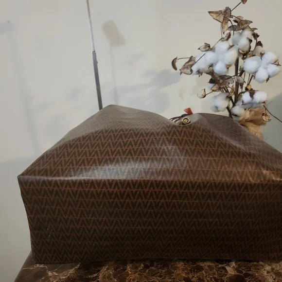 Mario Valentino Vintage  Weekender EUC - Picture 14 of 16